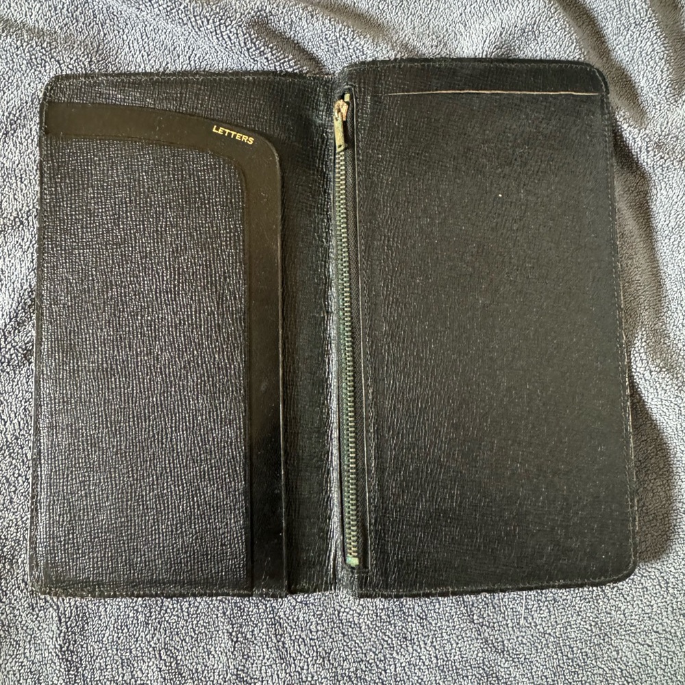 Leatherish Bi fold wallet
